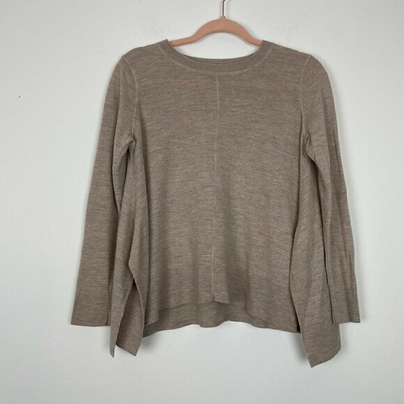 TAHARI Beige 100% Extra fine Merino Wool Bell Shaped Sweater Top US Small - Picture 1 of 6